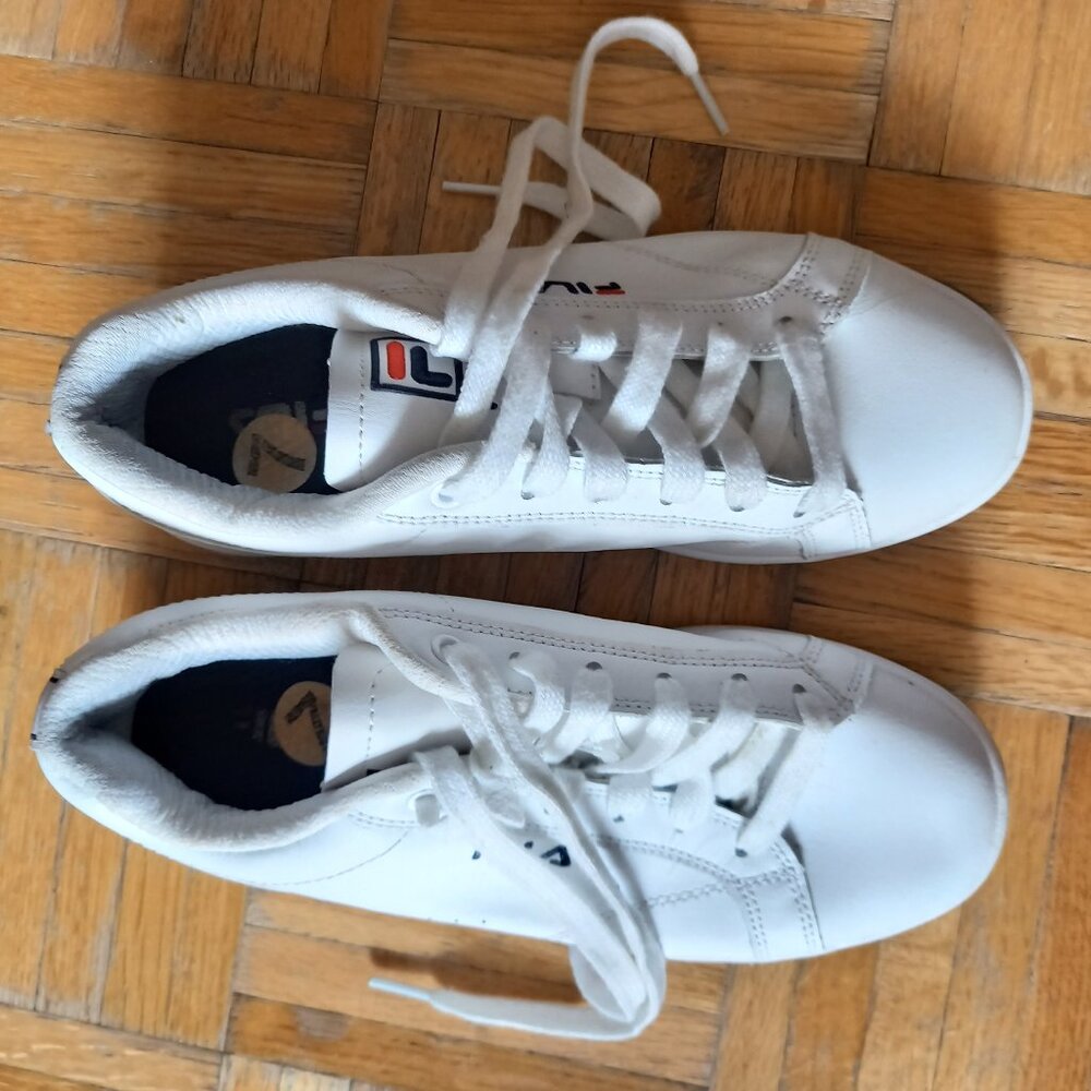 FILA white sneakers, size 7